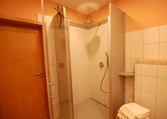 Gaestehaus Jaeger Апартаменты *