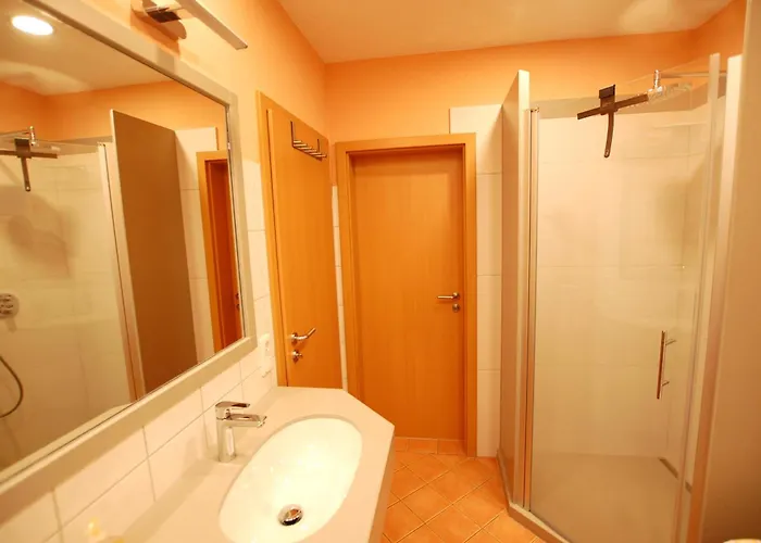 Апартаменты Gaestehaus Jaeger